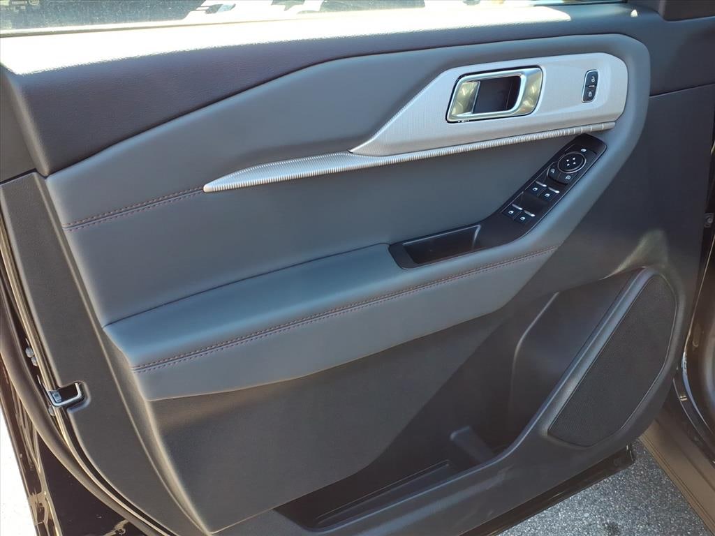 New 2025 Ford Explorer Active AWD Active SUV