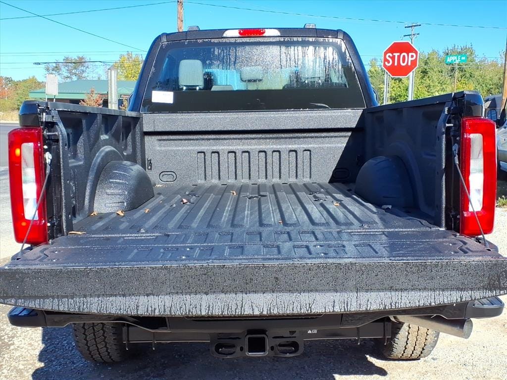 2026 Ford F-350 Super Duty XL - Photo 18