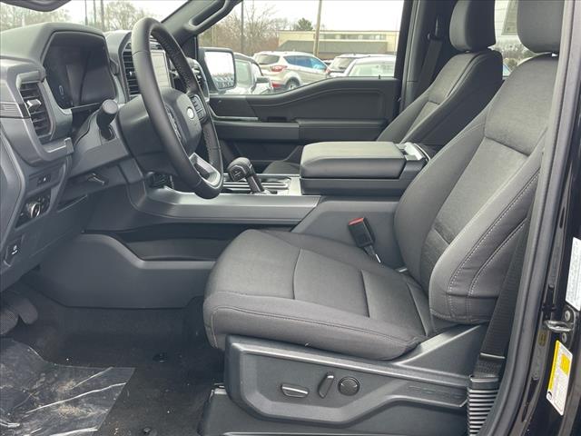 2025 Ford F-150 XLT - Photo 16