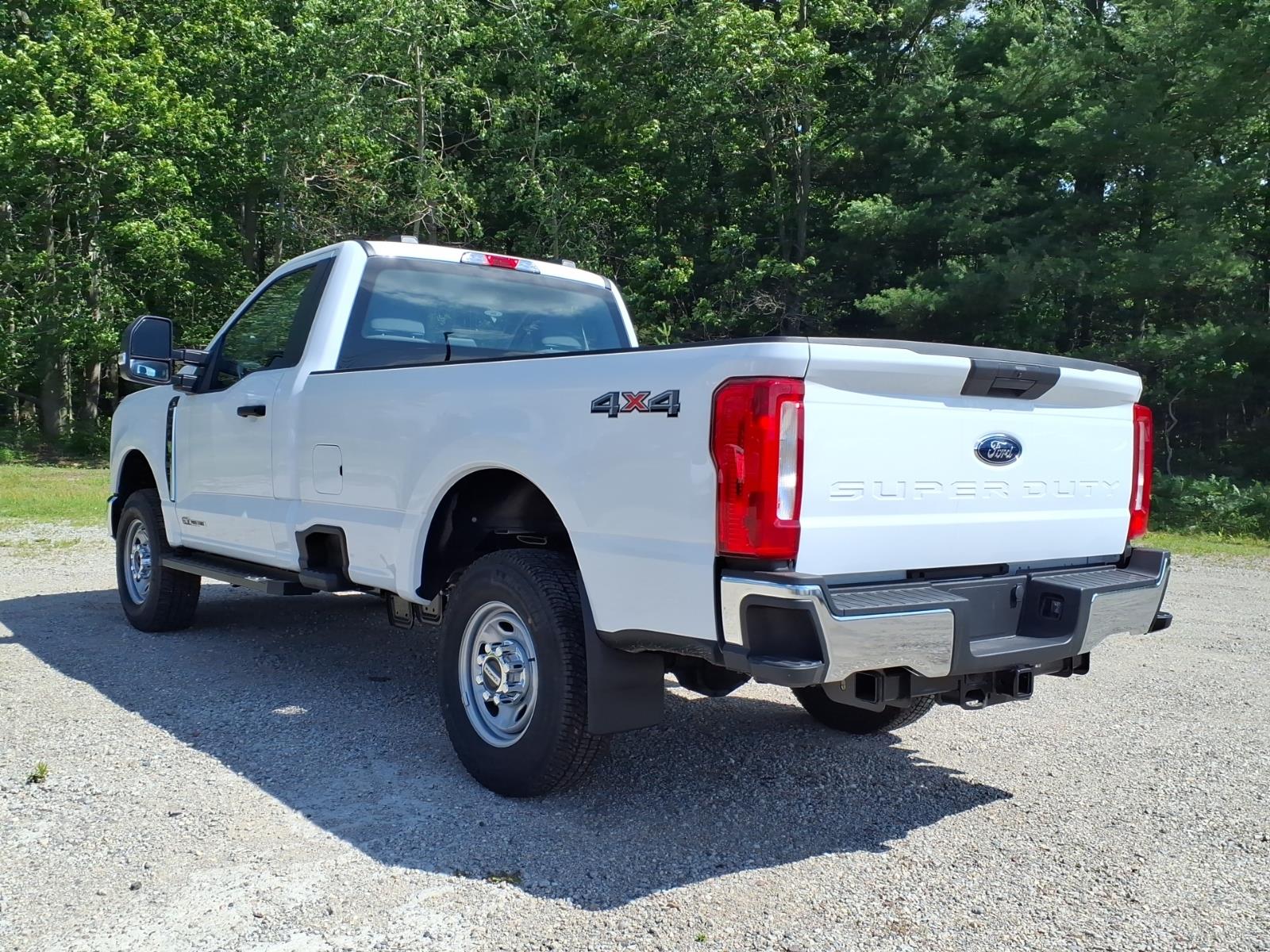 2026 Ford F-250 Super Duty XL - Photo 9