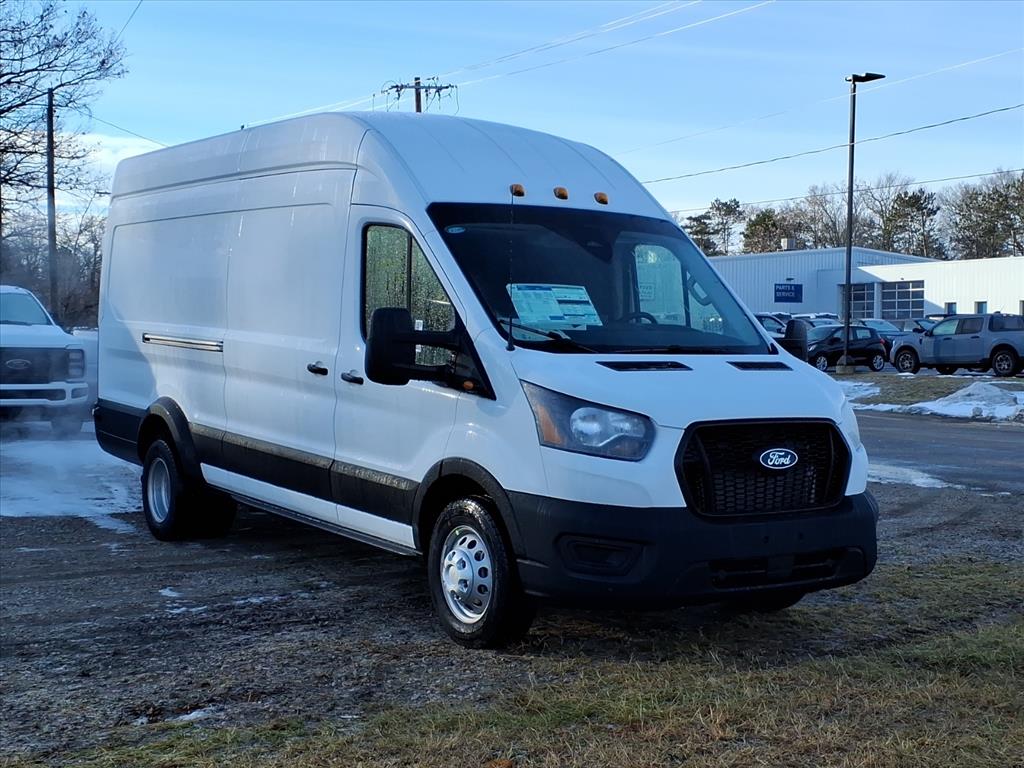 2026 Ford Transit Van Base's photo