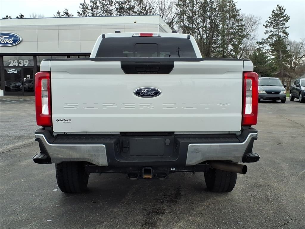 Certified 2024 Ford F-350 Super Duty XL 4x4 XL Crew Cab 8 ft. LB SRW Pickup