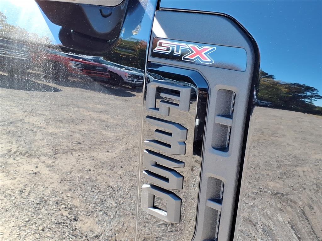 2026 Ford F-350 Super Duty XL - Photo 23