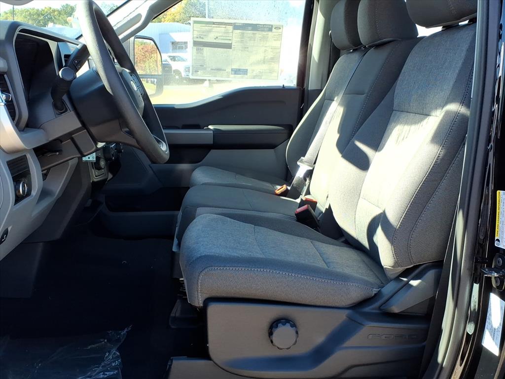 2026 Ford F-350 Super Duty XL - Photo 7