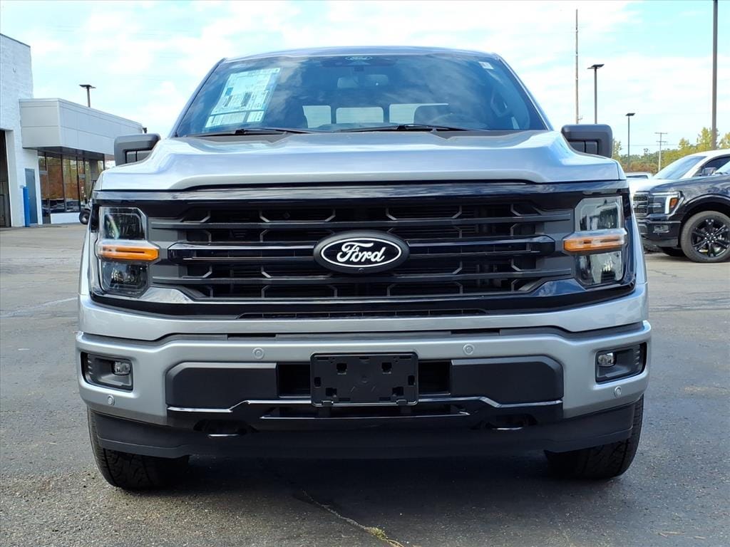 New 2025 Ford F-150 XLT 4x4 XLT SuperCrew 5.5 ft. SB