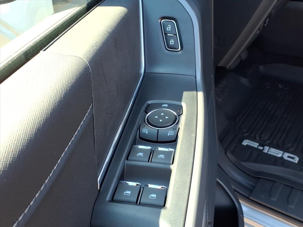 2025 Ford F-150 XLT - Photo 6