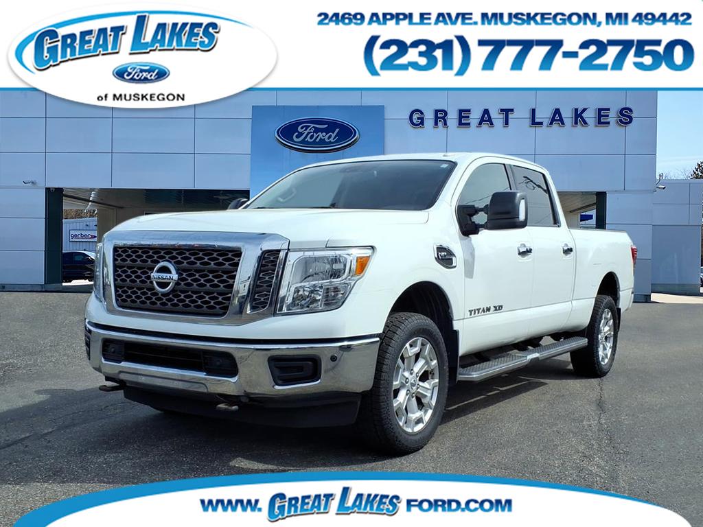 2018 Nissan Titan XD SV Crew Cab 4x4 SWB's photo