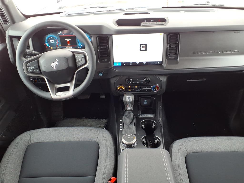 2025 Ford Bronco 4-Door Base - Photo 11