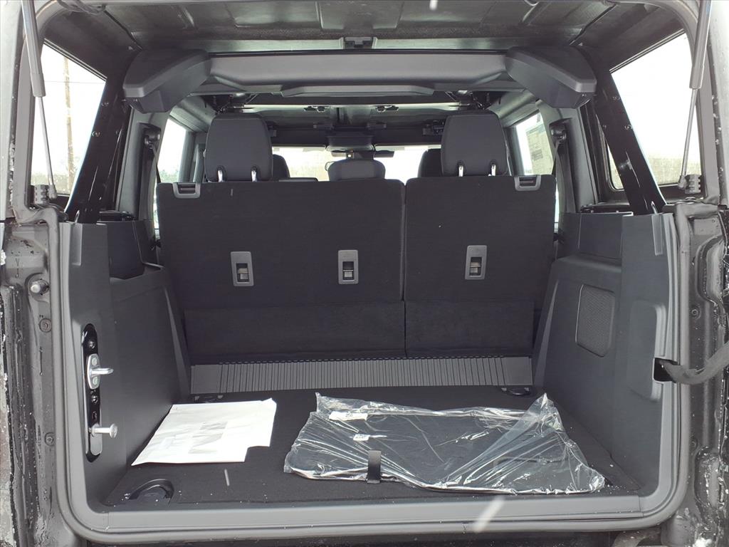 2025 Ford Bronco 4-Door Base - Photo 12