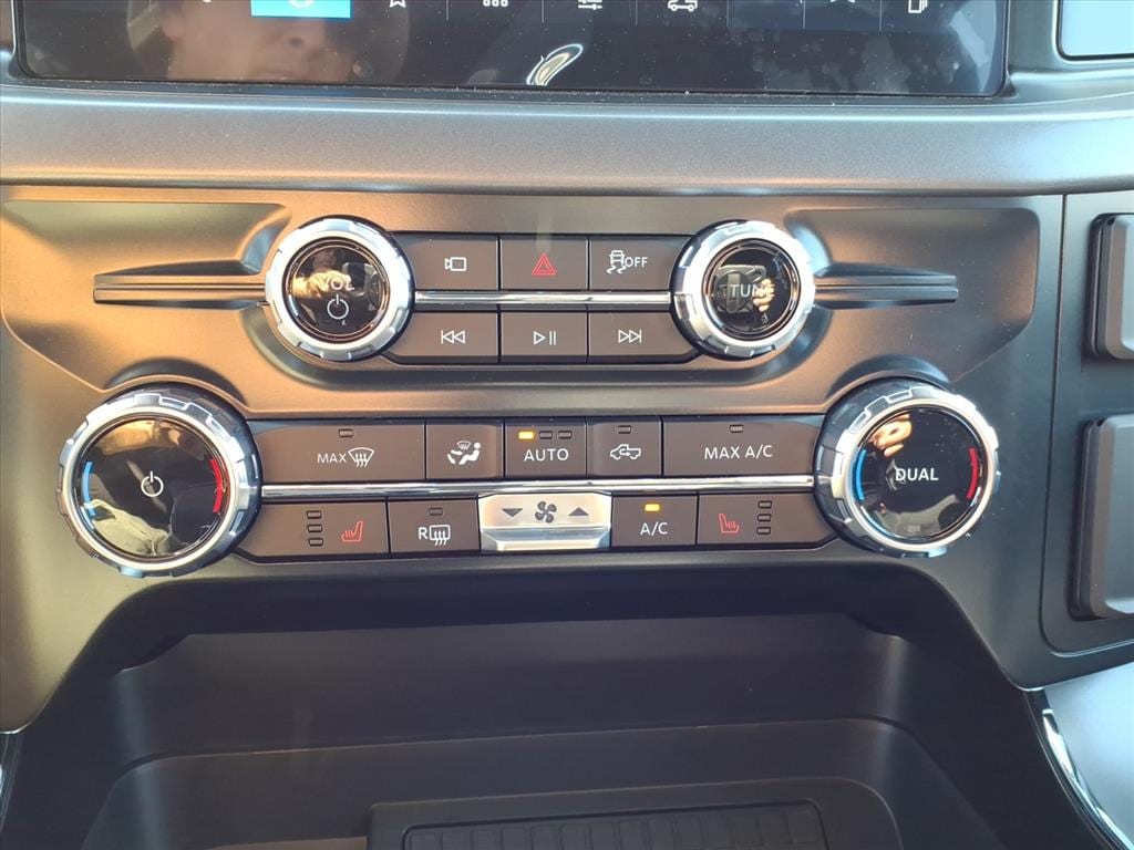 2025 Ford F-150 XLT - Photo 19