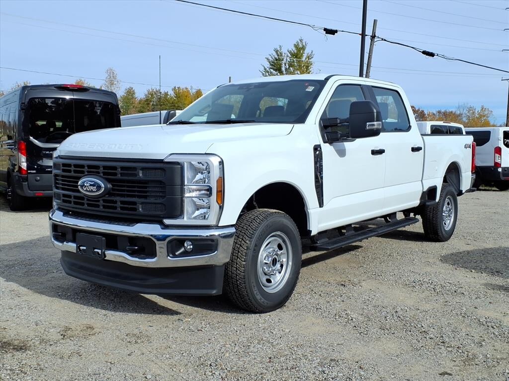 New 2026 Ford F-250 XL 4x4 XL Crew Cab 6.8 ft. SB Pickup