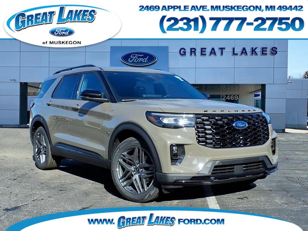2026 Ford Explorer ST-LINE's photo