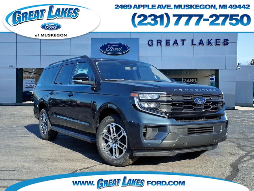 2025 Ford Expedition Active's photo