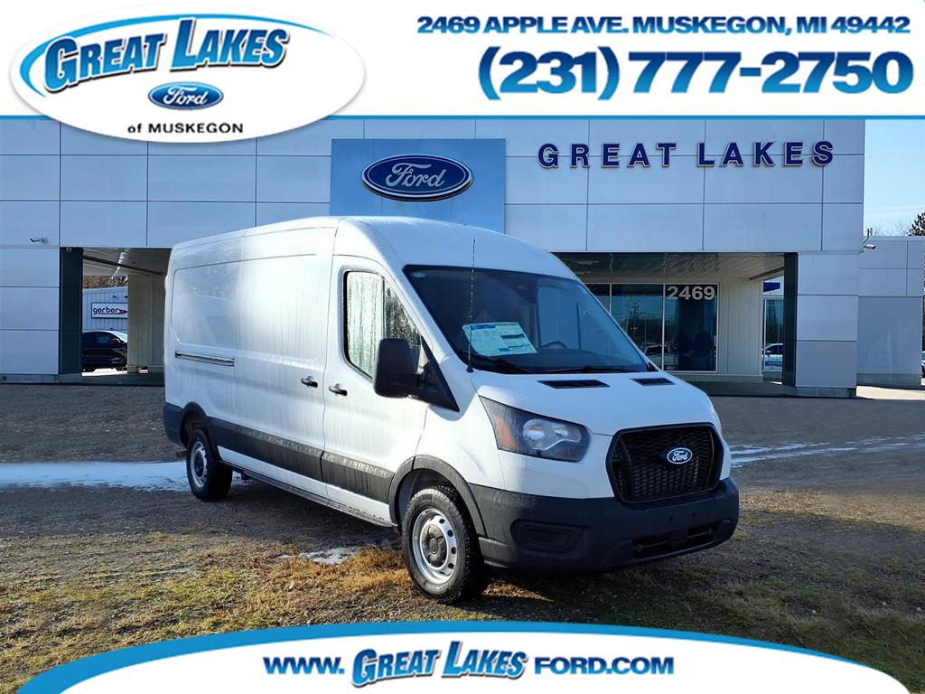 2026 Ford Transit Base's photo