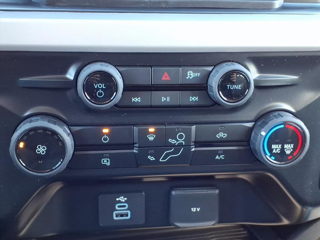 2026 Ford F-350 Super Duty XL - Photo 12