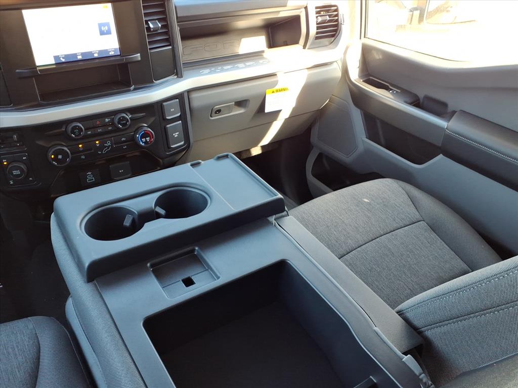 2026 Ford F-350 Super Duty XL - Photo 17