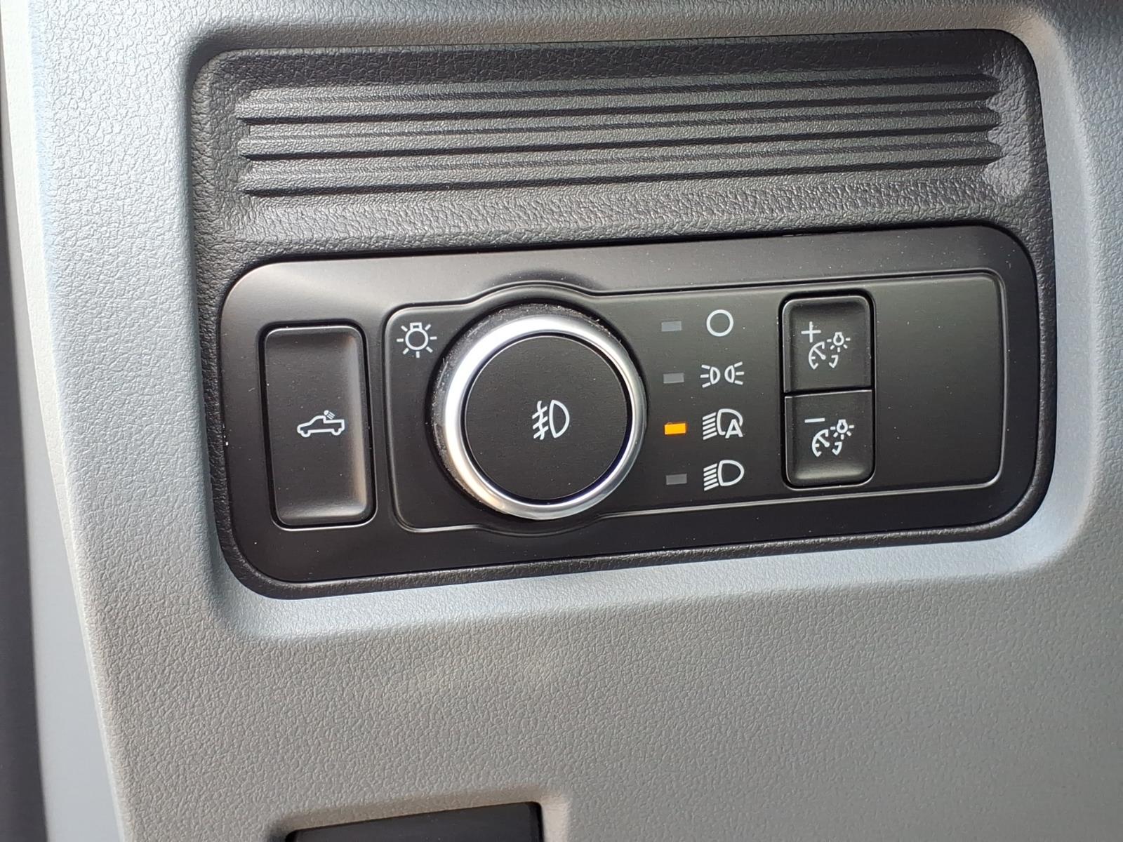 2026 Ford F-250 Super Duty XL - Photo 17