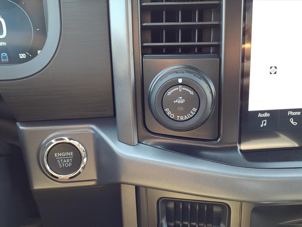 2025 Ford F-150 XLT - Photo 22