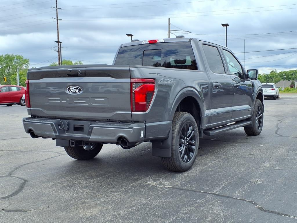2025 Ford F-150 XLT - Photo 14