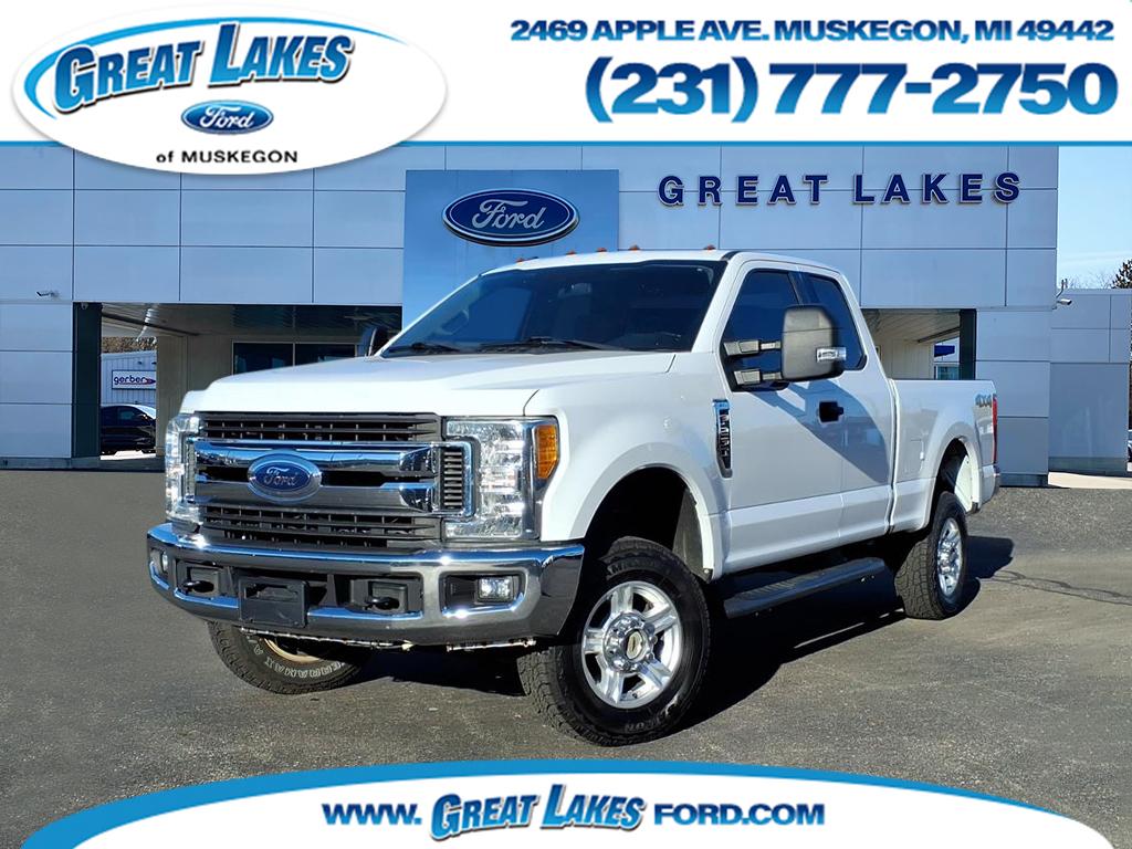 2017 Ford F-250 Super Duty XLT's photo