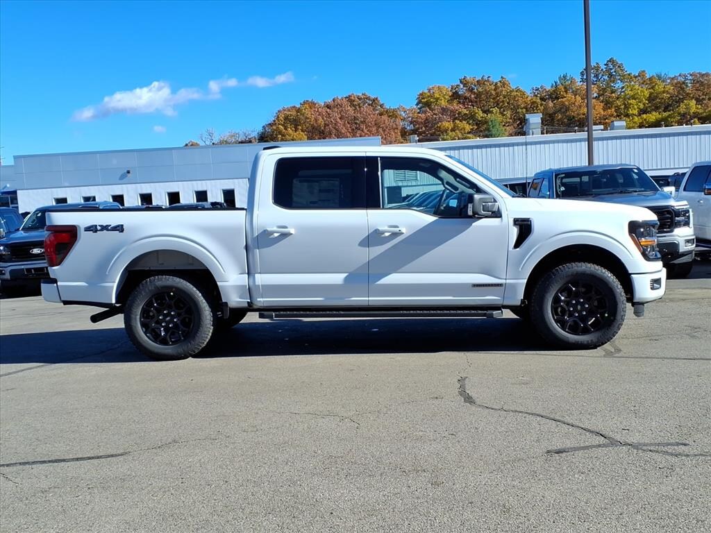 New 2025 Ford F-150 XLT 4x4 XLT SuperCrew 5.5 ft. SB