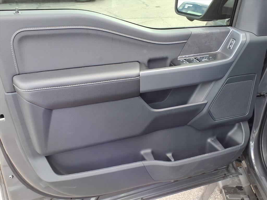 New 2025 Ford F-150 XLT 4x4 XLT SuperCrew 5.5 ft. SB