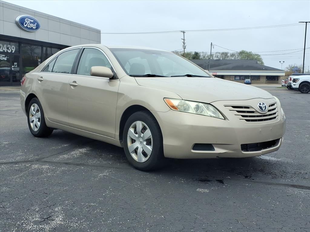 Used 2007 Toyota Camry LE with VIN 4T4BE46K67R001474 for sale in Muskegon, MI