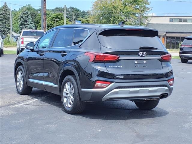 Used 2020 Hyundai Santa Fe SEL with VIN 5NMS3CAD0LH298279 for sale in Muskegon, MI