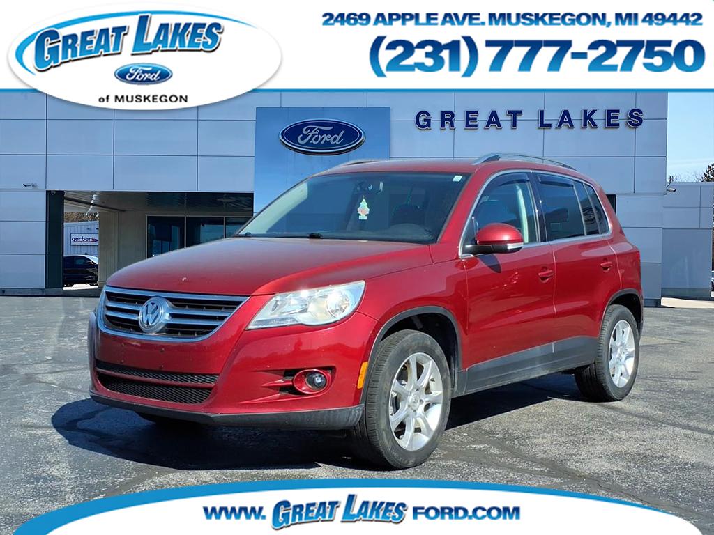 2009 Volkswagen Tiguan SE 4Motion with Leather's photo