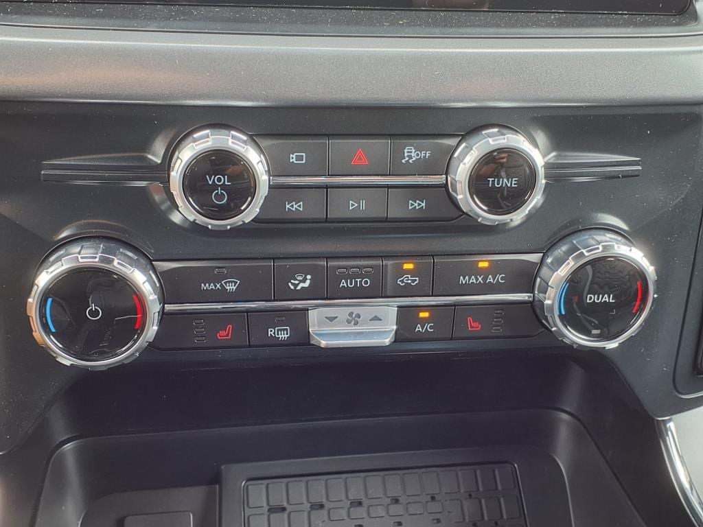 2025 Ford F-150 XLT - Photo 20