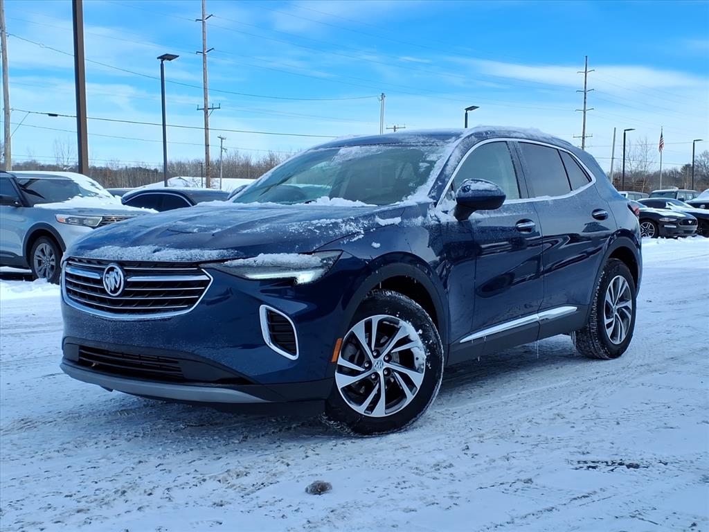 2022 Buick Envision Essence's photo