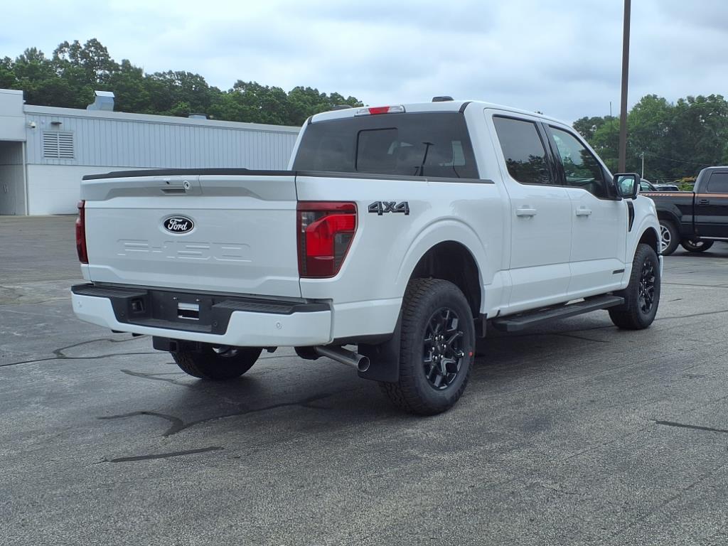 2025 Ford F-150 XLT - Photo 17