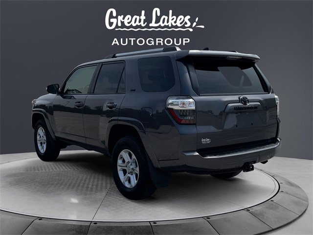 2022 Toyota 4Runner SR5 Premium photo 2