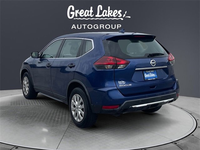 2020 Nissan Rogue S photo 2
