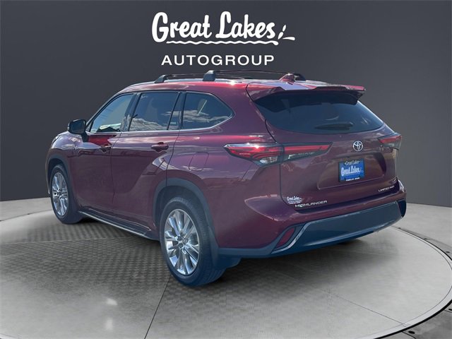 2020 Toyota Highlander Limited photo 3