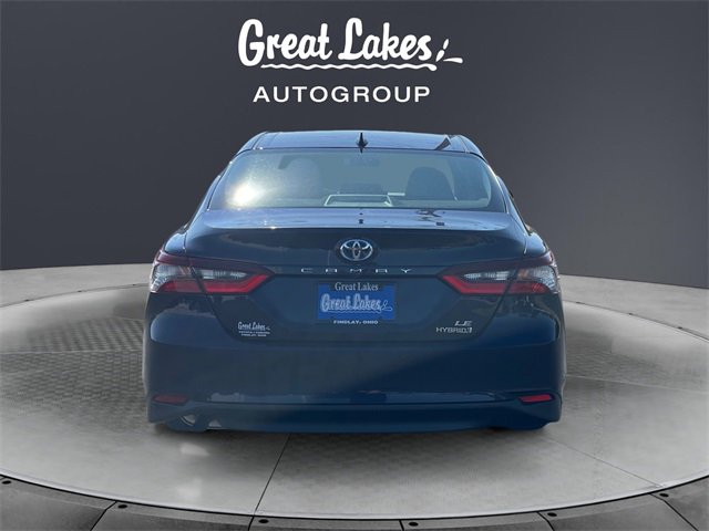 2021 Toyota Camry Hybrid LE photo 3