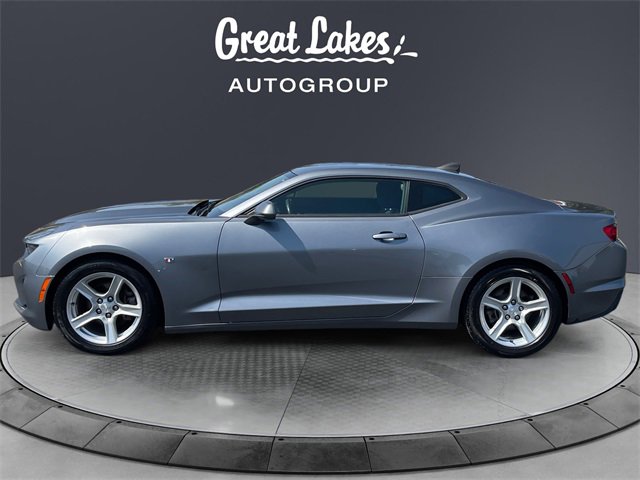 2020 Chevrolet Camaro 1LT photo 2