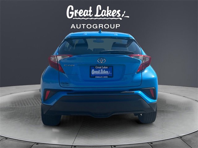 2019 Toyota C-HR LE photo 4