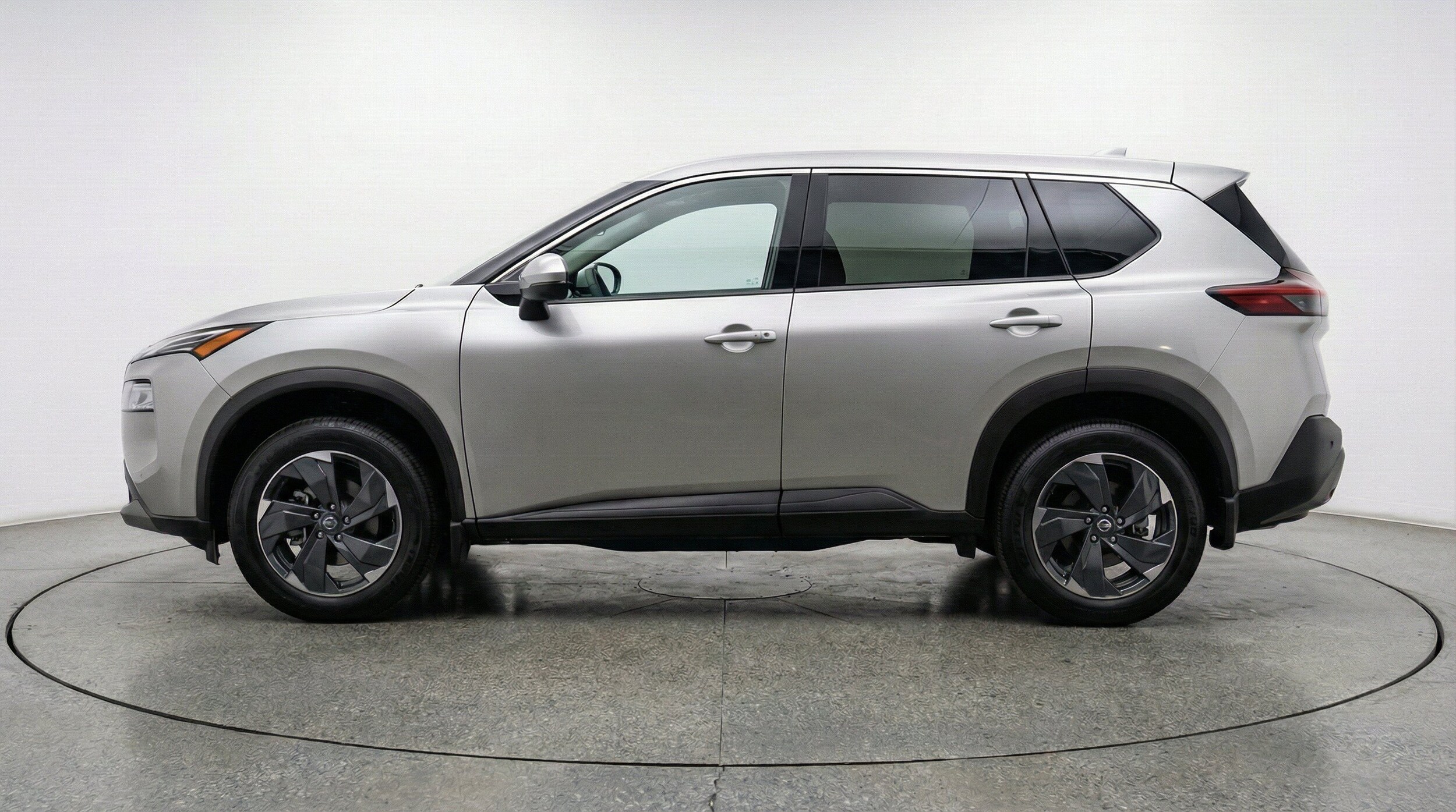 Thumbnail: 2025 Nissan Rogue - 5