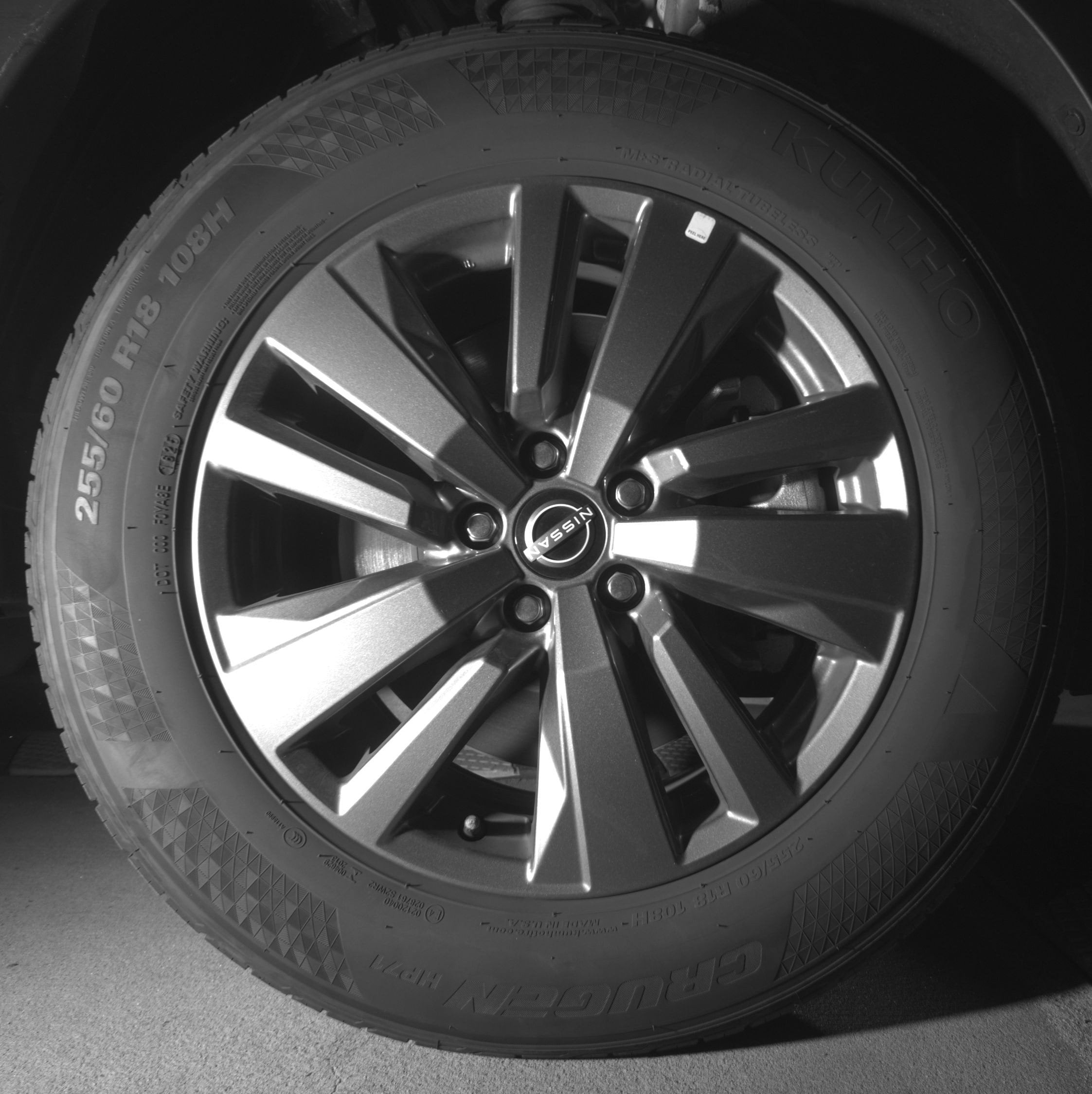 Thumbnail: 2025 Nissan Pathfinder - 13