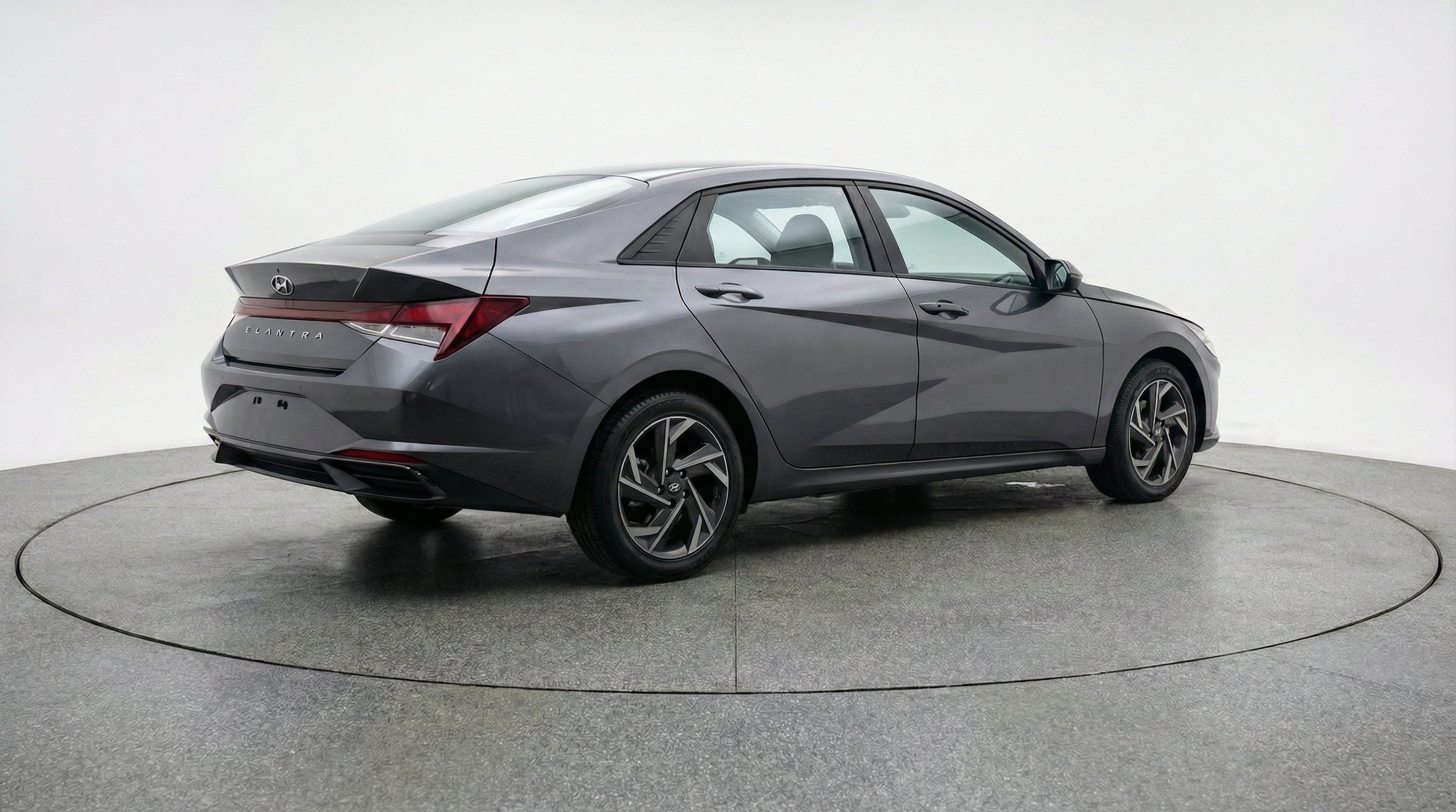 Thumbnail: 2025 Hyundai Elantra - 9