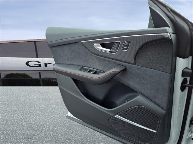2026 Audi SQ8 Prestige - Photo 15