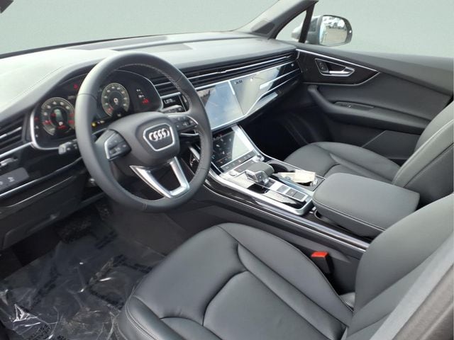 2026 Audi Q7 Premium - Photo 16