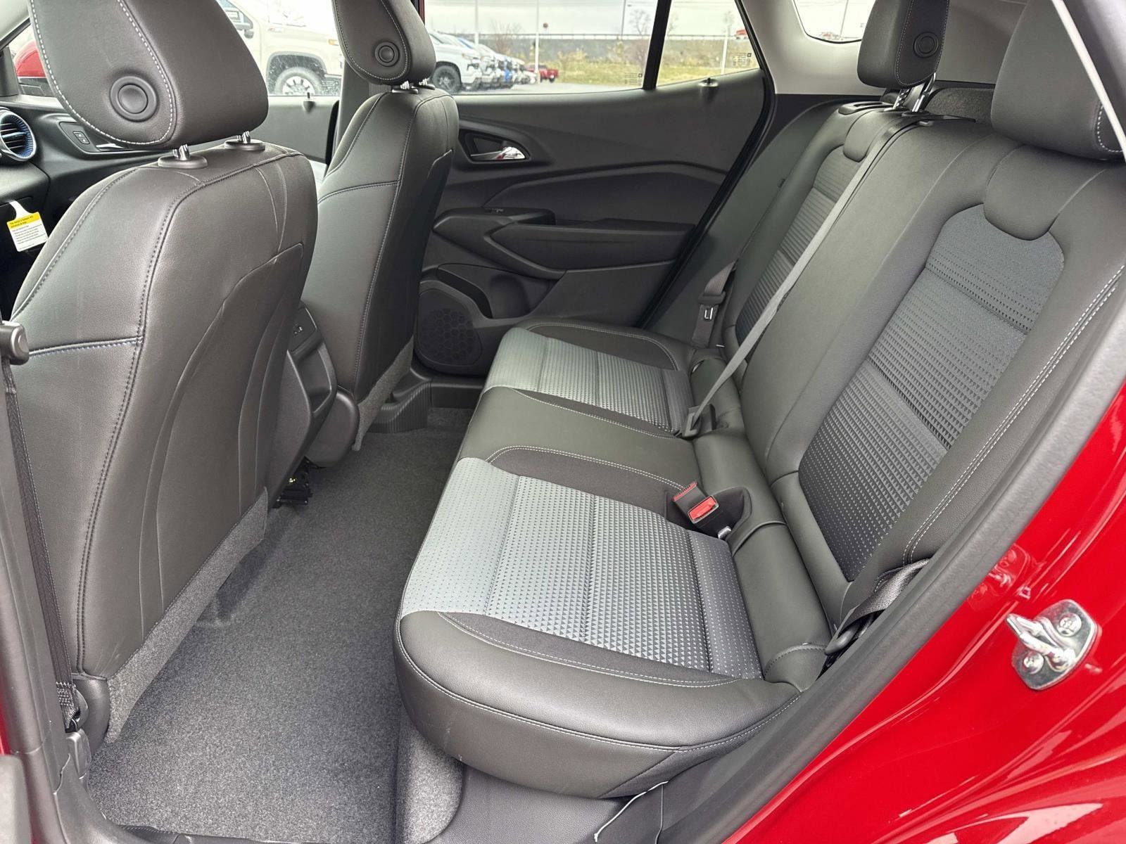 2026 Chevrolet Trax LT - Photo 10