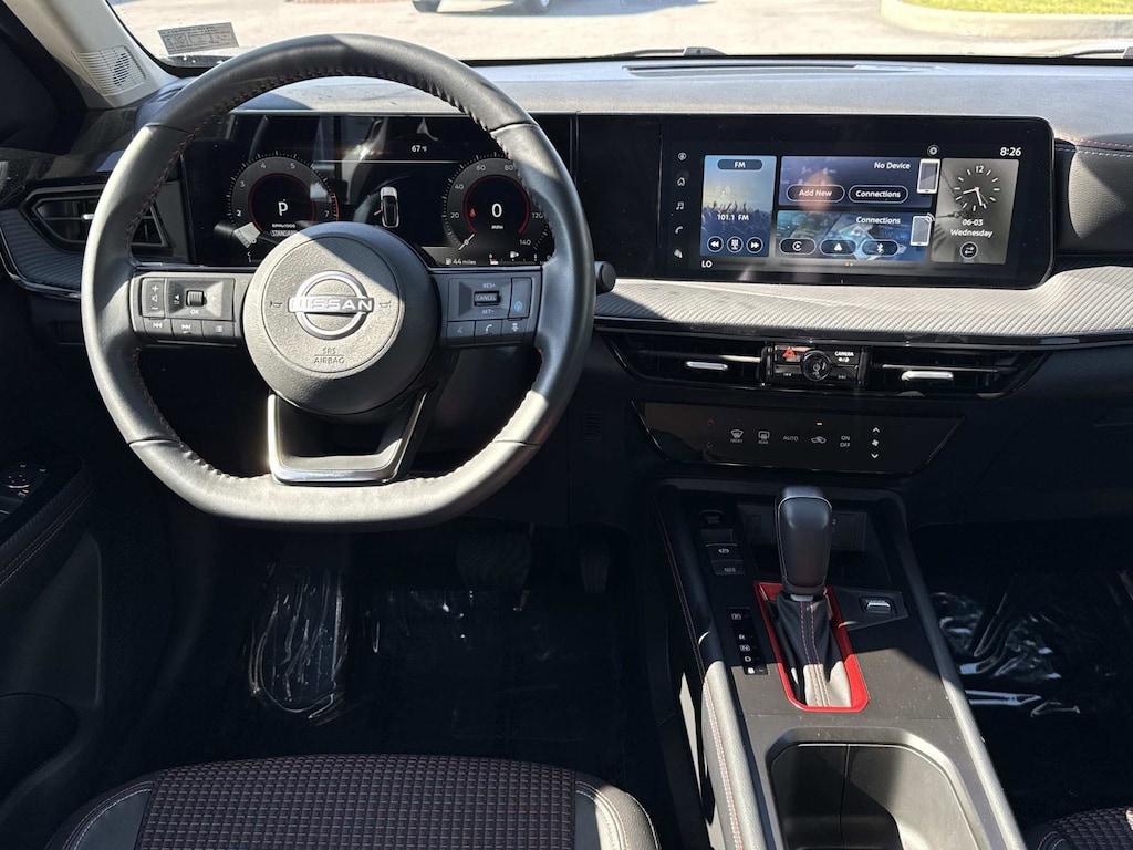Used 2025 Nissan Kicks SR