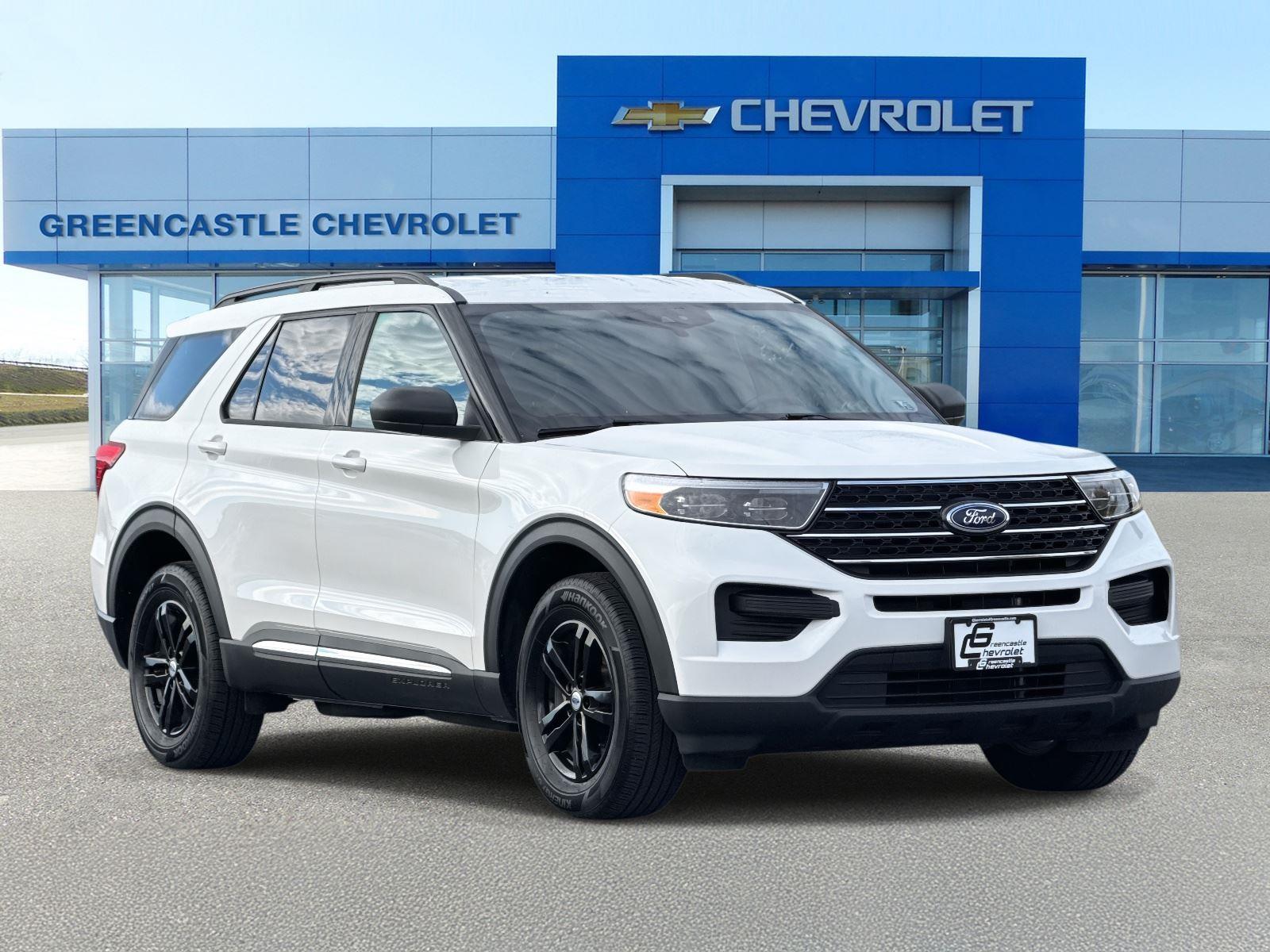 2023 Ford Explorer XLT's photo