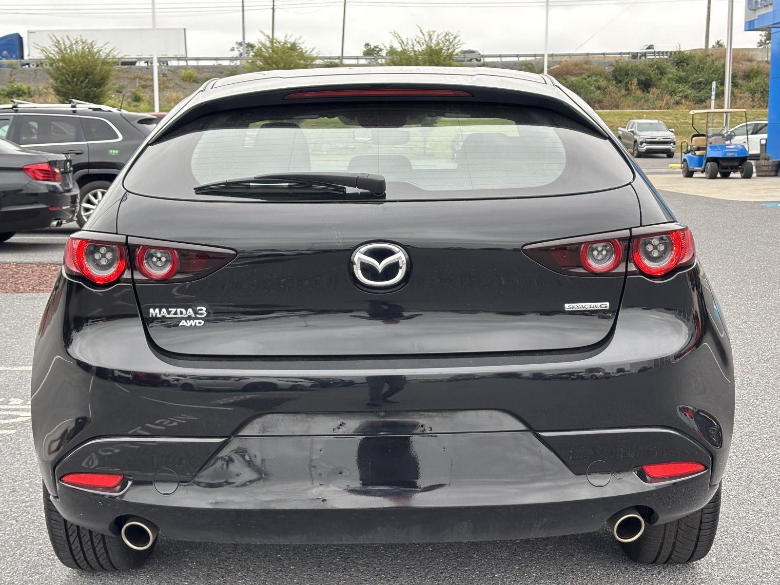 2021 Mazda Mazda3 Hatchback Select photo 4