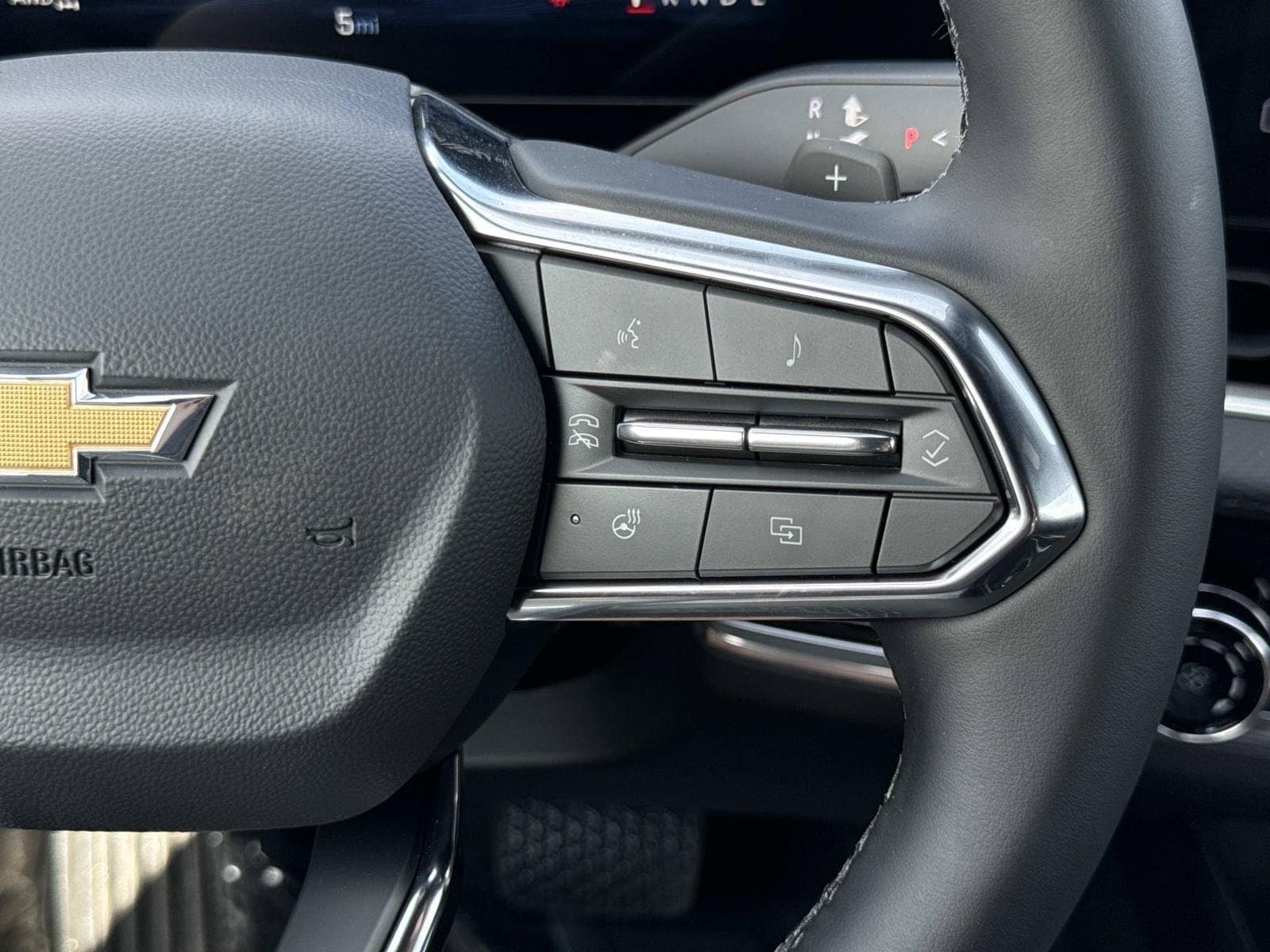 2026 Chevrolet Equinox LT - Photo 5