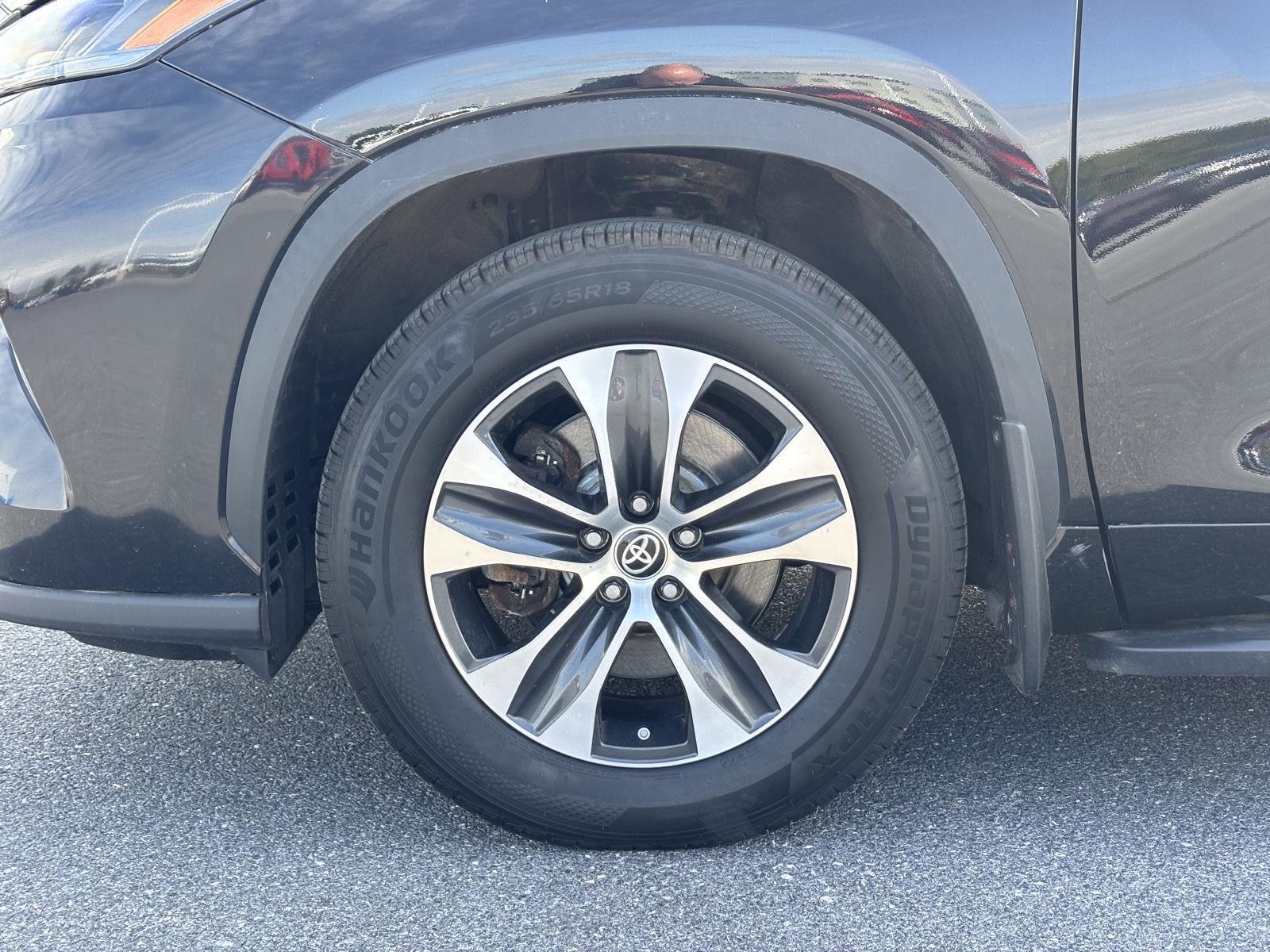 2023 Toyota Highlander Limited Platinum XLE XSE photo 3