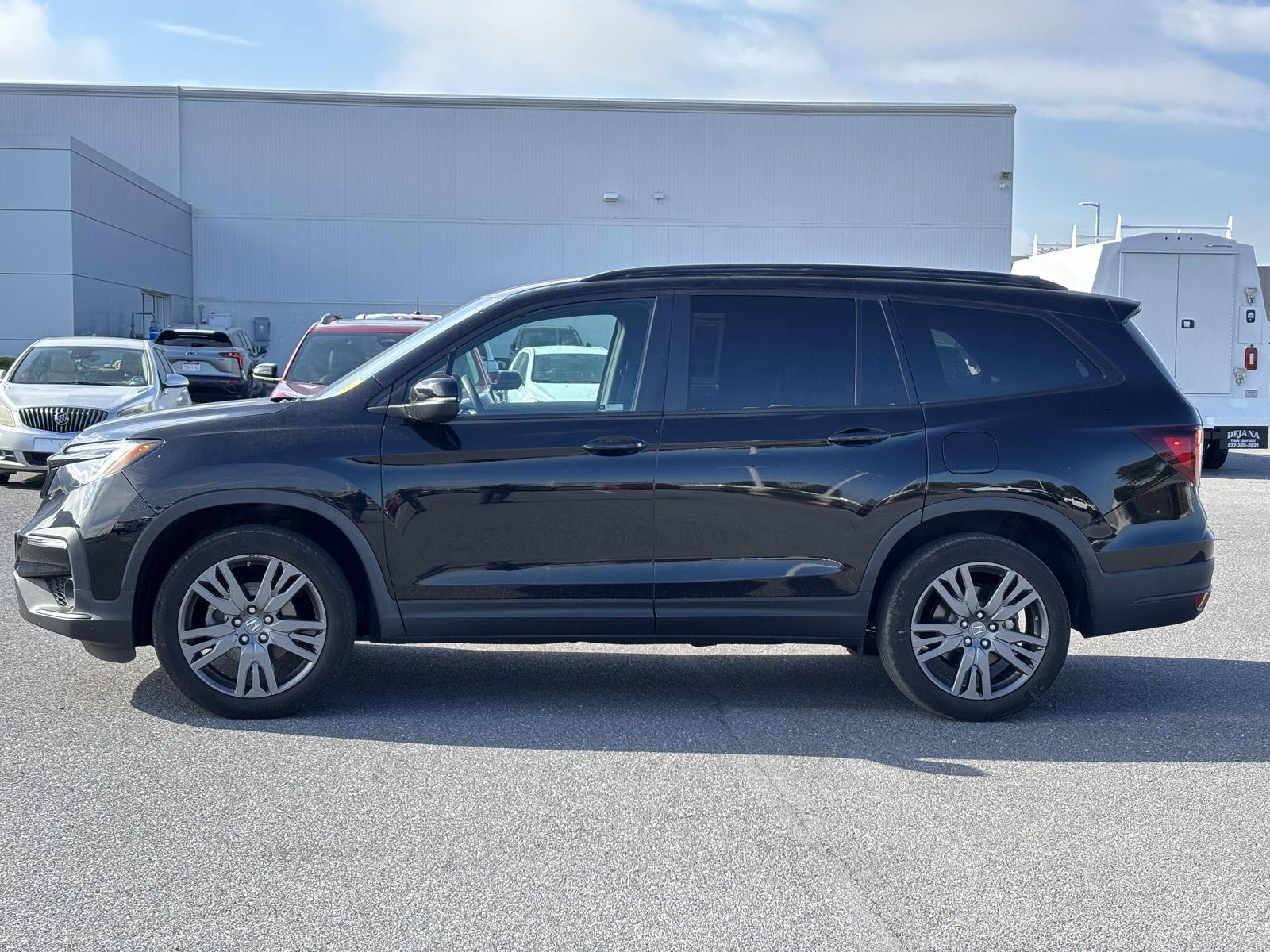 2022 Honda Pilot Sport photo 3
